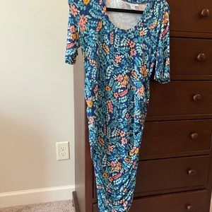 Motherhood Maternity Fitted blue floral dress